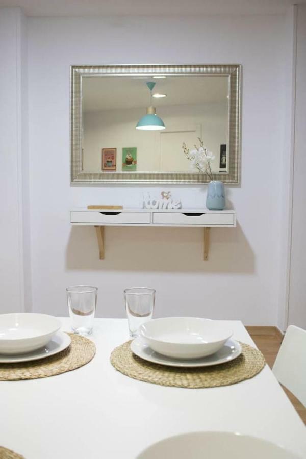 דירות אלמריה Apartamento Reyes Catolicos מראה חיצוני תמונה