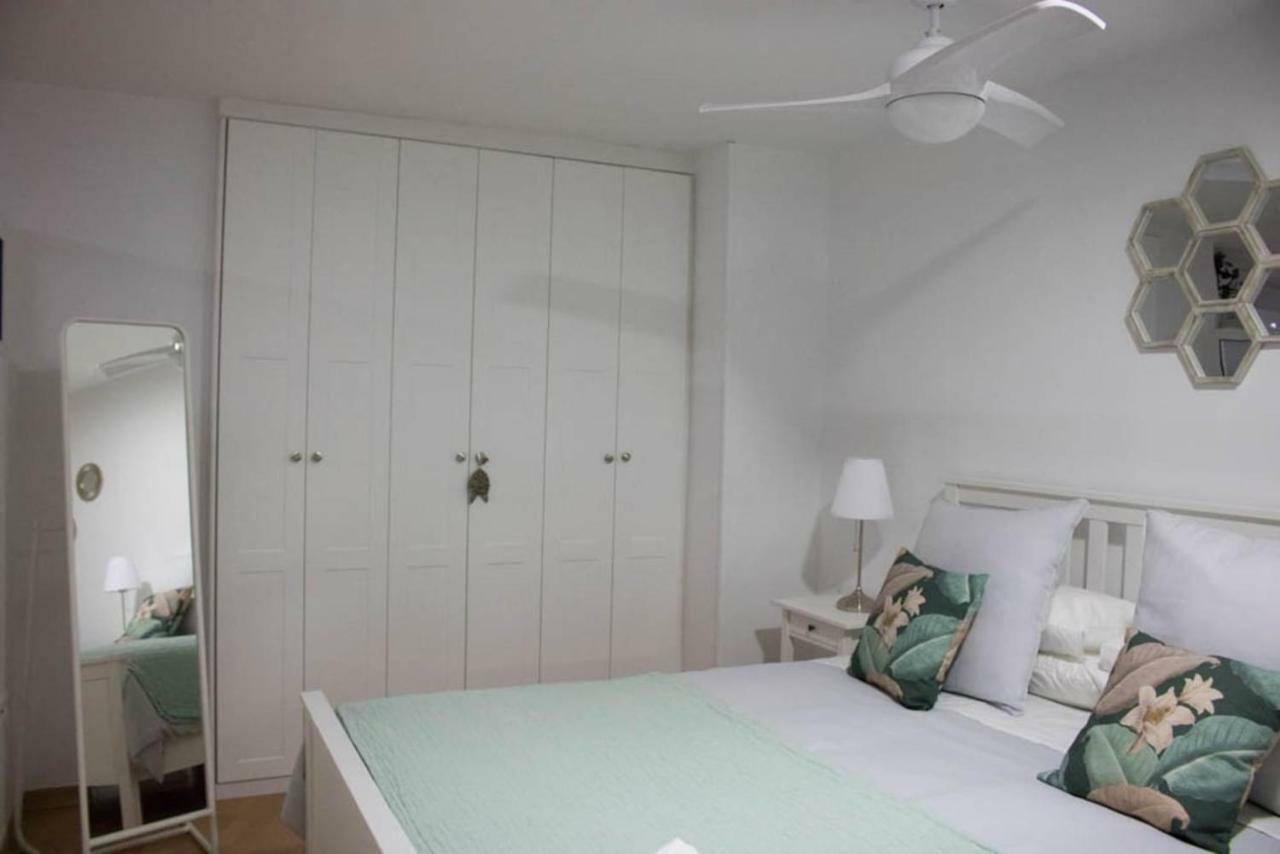 דירות אלמריה Apartamento Reyes Catolicos מראה חיצוני תמונה
