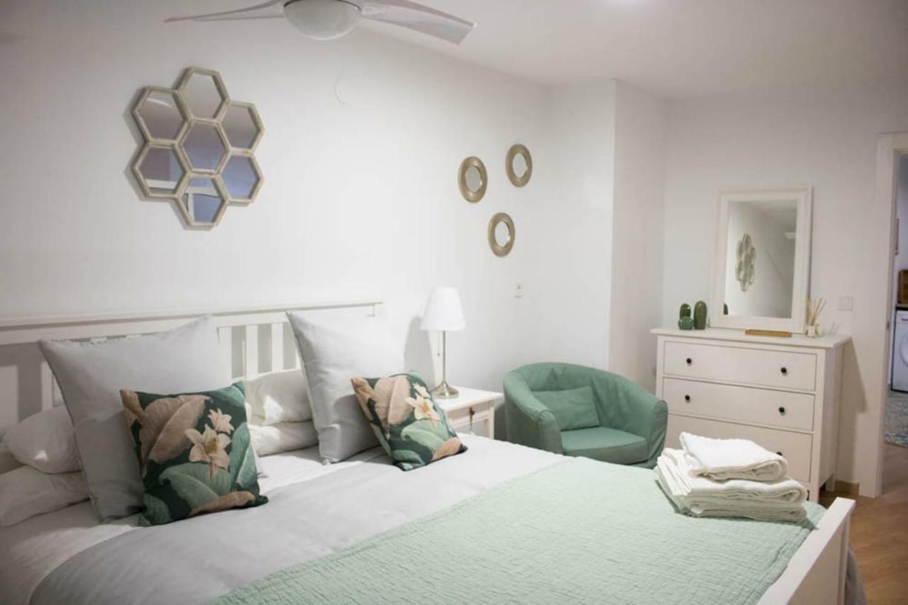 דירות אלמריה Apartamento Reyes Catolicos מראה חיצוני תמונה