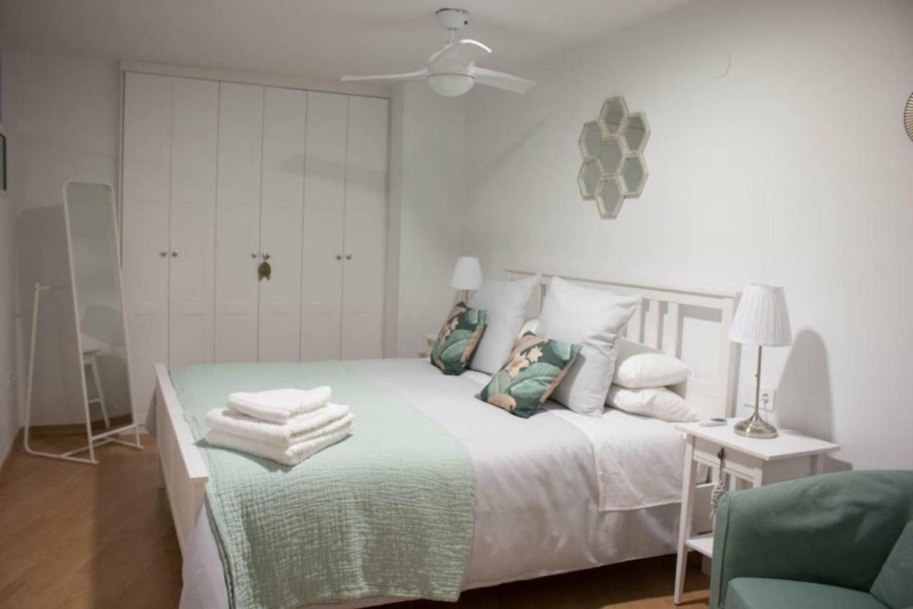 דירות אלמריה Apartamento Reyes Catolicos מראה חיצוני תמונה