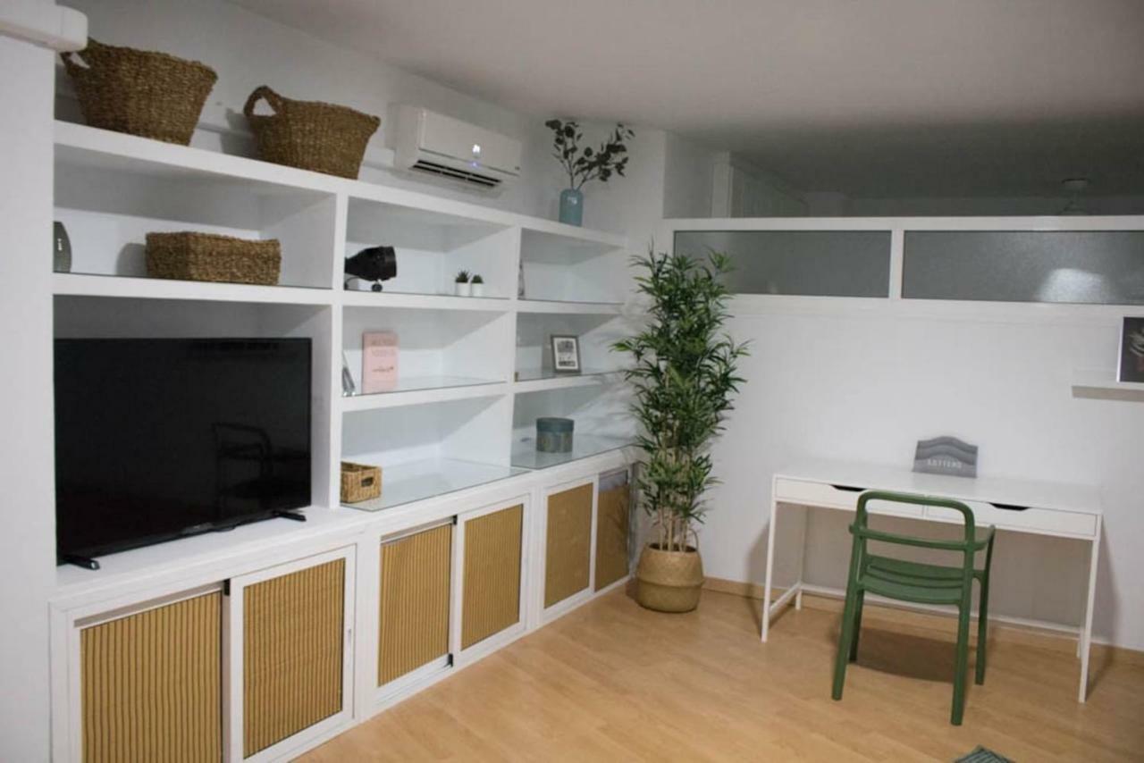 דירות אלמריה Apartamento Reyes Catolicos מראה חיצוני תמונה